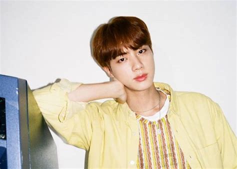 Jin BTS Disebut akan Tunda Wamil hingga Akhir 2021 ...