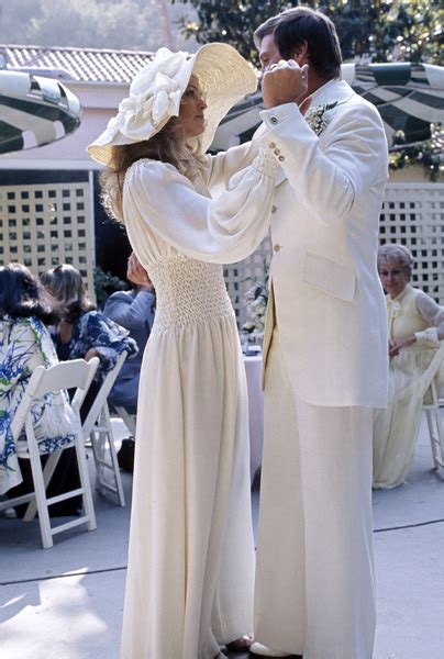 Farrah Fawcett And Lee Majors On Their Wedding Day Eclectic Vibes