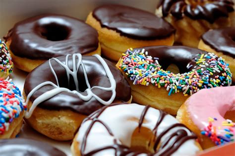 Cest La Journée Du Donut Une Recette Diy Et Des Adresses Gourmandizbe