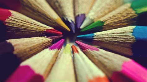 Colored pencils wallpapers and images - wallpapers, pictures, photos