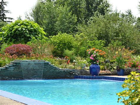 Amherst Backyard With Lavish Gardens Was Setting For