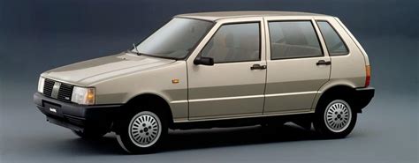 Fiat uno 2001 diesel car is powered by 1697cc, 4 cylinder engine that delivers out a maximum power of 58bhp @ 4600rpm and a peak torque of 100nm @ 2900rpm. Fiat Uno - informatie, prijzen, vergelijkbare modellen ...