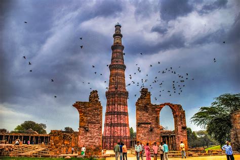 Filequtub Minar In The Monsoons Wikimedia Commons