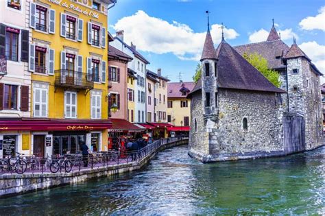 A Day In Annecy Our Winter Top 5 Ideas Lovovo Magazine