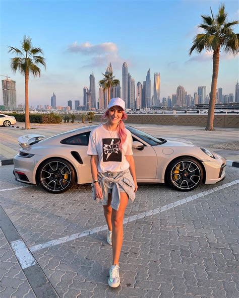 How Rich Is Supercar Blondie Who Is Her Husband Nik Biography Tribune