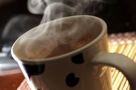 If this spanish word is translated into english, it means hot as in attractive, which is something not bad at all. DEL CHAMPURRADO, AL TASCALATE Y EL CHOCOLATE CALIENTE ...