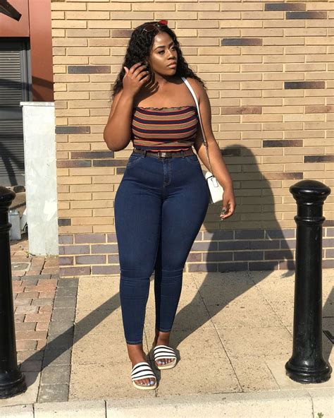Thick Girl Summer Lookbook Outfit Ideas Slim Fit Pants Denim Skirt Thick Girl Summer