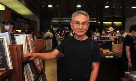 王倦 juan wang 编剧 writer 代表作： 庆余年 第一季 斗罗大陆 大宋少年志. 诚品敦南最后一夜：5万人向90年代台北告別_凤凰网