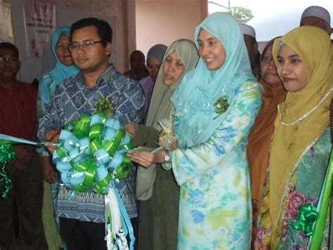 Pusat khidmat masyarakat sungai tua, dewan komuniti taman amaniah, taman amaniah, batu caves, 68100 batu caves, selangor. s: Pusat Komuniti Wanita (PKW) DUN Batu Caves diRasmikan