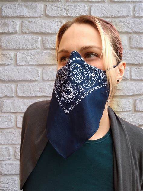 How To Wear A Bandana On Your Face