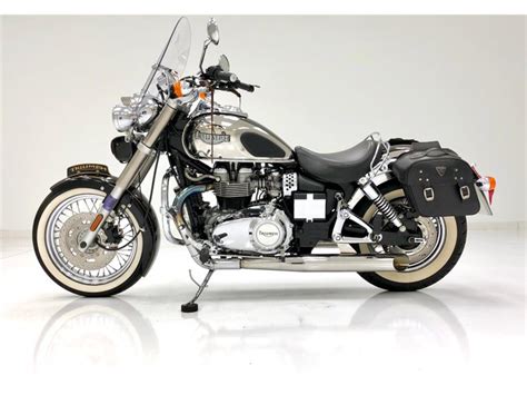 Excellent condition 2016 reg triumph bonneville america lt 865, only 832 miles from new. 2006 Triumph Bonneville for Sale | ClassicCars.com | CC ...