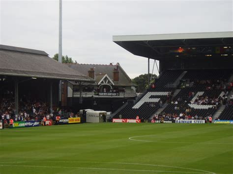 Image courtesy of gloucester city fc. Fil:Craven Cottage.JPG - Wikipedia, den frie encyklopædi