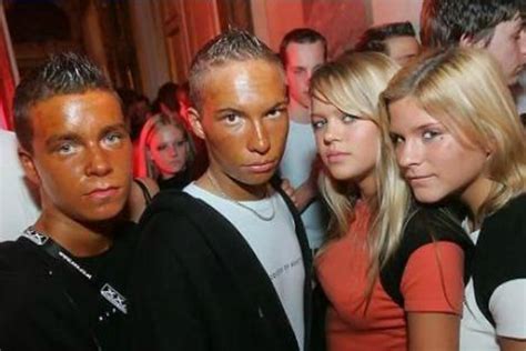 11 Tanning Fails That Will Make You Wish You Asked A Professional