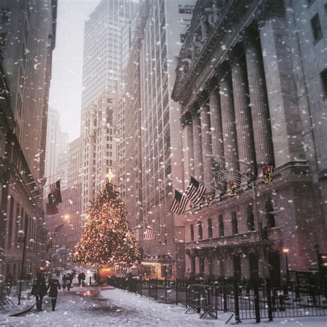 Oh White Christmas At Wall Street By Vivienne Gucwa New York City