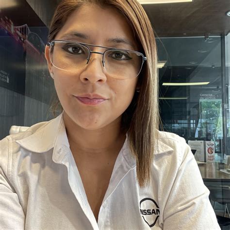 Beatriz Avendaño Asesor Automotriz Tuxtla Gutiérrez