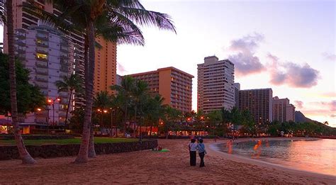 Aston Waikiki Circle Hotel Cheap Vacations Packages Red Tag Vacations