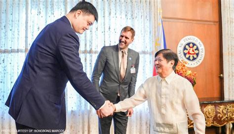 Facebook Page Satirizes President Marcos Photo With Dirk Nowitzki Yao