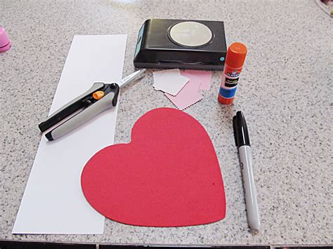 Heart Shaped Ladybug Craft For Valentines Day Woo Jr Kids