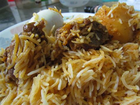 This is probably your best bet to taste moradabadi biryani in delhi. 15 Best Biryani In India | 15 Types Of Indian Biryani That ...