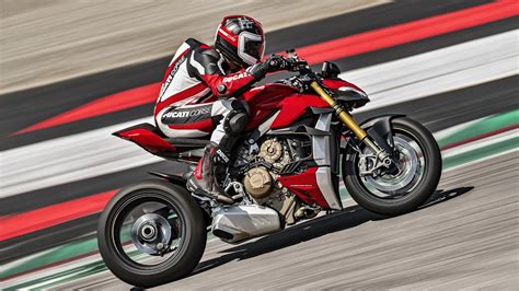 La Ducati Streetfighter V4 S Es La Supermoto Que Puedes Tener Por Lo