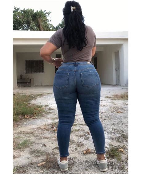 Used to be white girls were afraid to have big butts. Pin on Big perfect Booty!