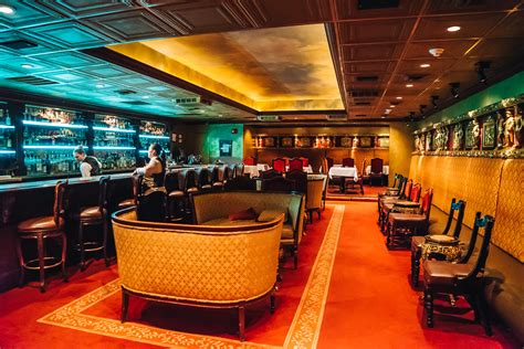 You Have to Try the Dining Experience at Bern's Steak House in Tampa ...