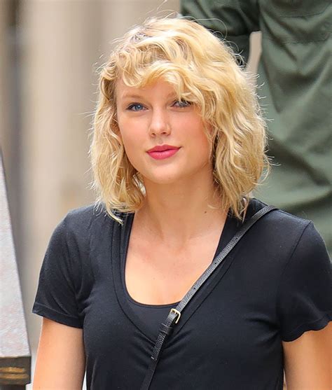 Here's why taylor swift's fearless (taylor's version) is amazing nostalgia and a genius move by the artist. Taylor Swift Street Style - New York City, September 2016 ...