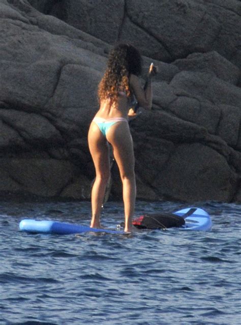 Rihanna Hot Bikini Photos No Leak Here Photo Tmz