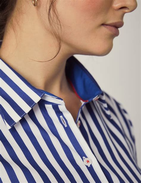 Women S White And Blue Bold Stripe Fitted Shirt With Contrast Detail Single Cuff Hawes And Curtis