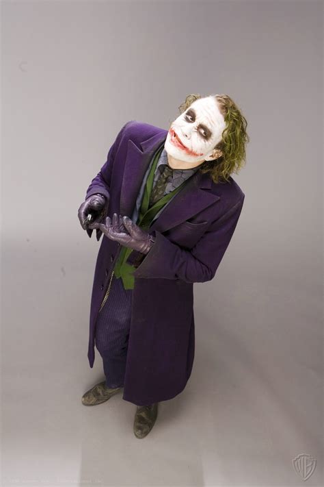 Great Promo Photos Of Heath Ledger As The Joker — Geektyrant