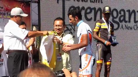 Berikut keputusan peringkat ketiga perlumbaan berbasikal le tour de langkawi (ltdl) 2019 membabitkan laluan. Le Tour de Langkawi 2014 Prize Presentation - YouTube