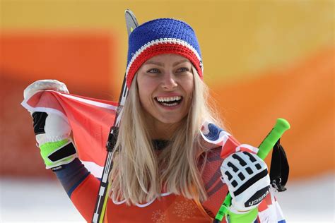 Ze vertegenwoordigde haar vaderland op de olympische winterspelen 2014 in sotsji en op de olympische winterspelen. Ragnhild Mowinckel | Ski girl, Gorgeous women, Ski racing