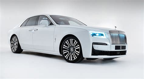 Rolls Royce Ghost 2021 Máximo Nivel De Lujo Y Tecnología Minimalista