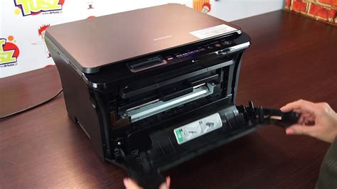 The unit prints at a maximum speed of 10 pages per minute on a maximum resolution of 600 x 600 dpi. INSTALL SAMSUNG PRINTER SCX 4300 DRIVER