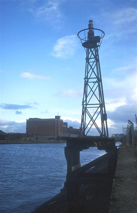 Theglasgowstory Navigation Beacon
