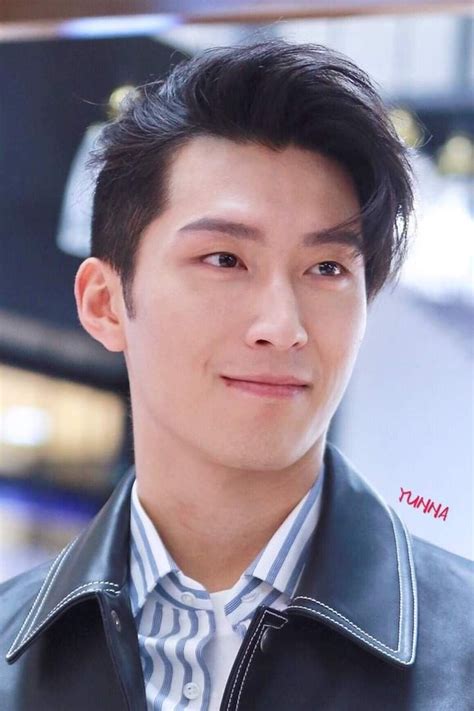 ปักพินในบอร์ด Shawn Dou ในปี 2024