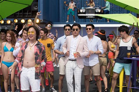 La Exitosa Película “crazy Rich Asians” Ya Está Disponible En Las