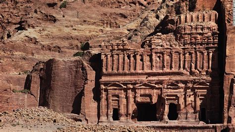 Petra Built For The Sun Gods Cnn