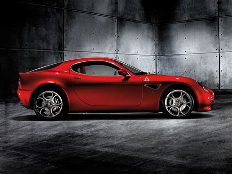 ALFA ROMEO 8C Competizione specs & photos - 2007, 2008, 2009