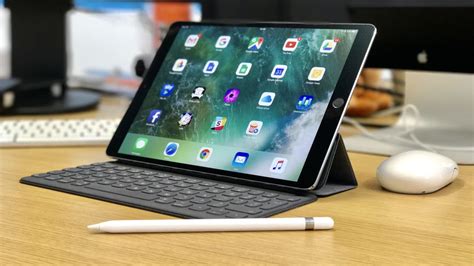 The app works perfectly on the ipad pro with the custom pressure curve that you can pull off with the apple pencil. Best free iPad apps 2018: the top titles we've tried ...