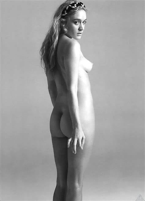Chloe Sevigny Naked Black White Purple Magzine Pics My XXX Hot Girl