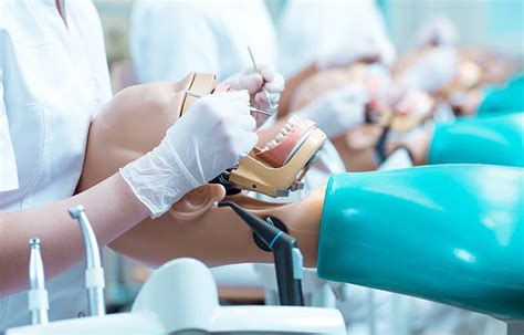 Many people go to the er because they know they'll have to be treated, even without insurance. Dental Emergency: Emergency Dental Care Without Insurance