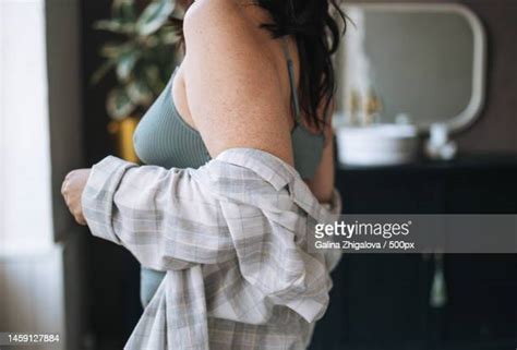 Plus Size Nude Woman Photos And Premium High Res Pictures Getty Images