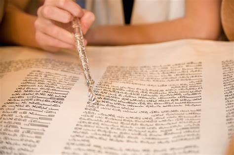 Guide To Weekly Torah Commentaries Online My Jewish Learning