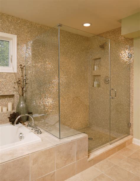 In base all'arredo e allo stile degli elementi � possibile abbinare un mosaico che dar� il tocco finale al bagno. Bagno con pavimenti e rivestimenti in mosaico • 100 idee ...