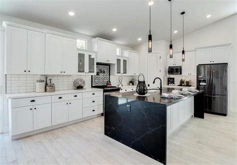 Quartz countertops are composed of ground quartz stone, pigments and resin. Black Quartz Countertops (Design Ideas) - Designing Idea