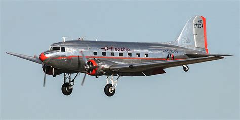 Douglas Dc 3 Commercial Aircraft Pictures Specifications Reviews
