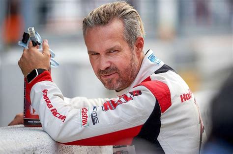 Tiago monteiro acaba de integrar a microsoft portugal para liderar a área de serviços da subsidiária portuguesa,tendo a seu cargo a gestão da estratégia de negócio e a entrega de serviços de valor. Tiago Monteiro: "O regresso da F1 a Portugal é fantástico ...