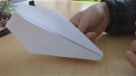 Wir haben hier für euch eine bastelvorlage für 3d papierkatzen entwickelt. Bester Papierflieger - einfach zu bauen - YouTube