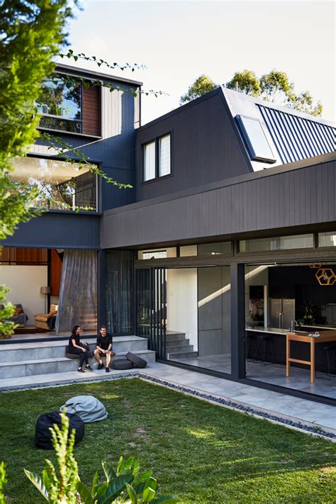 Councillor fiona cunningham fiona cunningham is proud to serve her local community as councillor for coorparoo ward. Coorparoo House, South Brisbane by | Residential architect ...